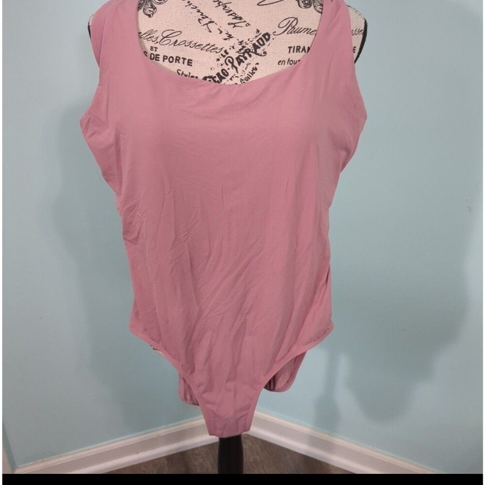 CALIA by Carrie Underwood Size large pink 1 Piece Swimsuit bathing suit